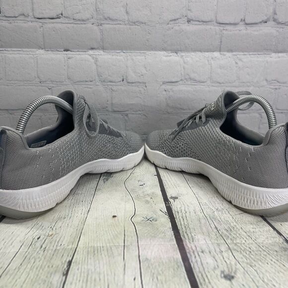 Skechers Go Run Sneakers Womens Size 9 Gray Walking Running Knit Soft Shoes - Picture 7 of 12